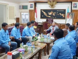 Temui PSSI Pati, Bupati Sudewo Tuntut Pembenahan Total Tata Kelola dan Legalitas Klub