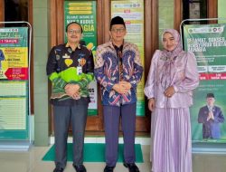 Foto: Kepala MAN 2 Kudus Ali Musyafak bersama Ombudsman RI Perwakilan Jateng.(Portalljateng/MAN 2 Kudus)