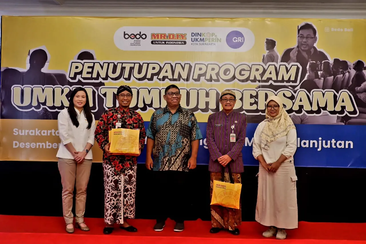 Foto: PT Daya Intiguna Yasa Tbk (MR.D.I.Y. Indonesia) resmi tutup Program UMKM Tumbuh Bersama 2025.(Portalljateng/Hds)
