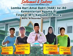 Foto: Kepala MTsN Blora, Warno, dan Siswa didik berprestasi di ajang perlombaan memperingati Hari Amal Bakti (HAB) ke-80 Kementerian Agama Republik Indonesia.(Portalljateng/MTsN Blora)
