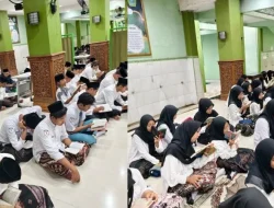 Foto: Siswa MAN 2 Kudus gelar rutinitas pagi, pembiasaan ibadah selama bulan suci Ramadan dengan tajuk “Ramadan Berkah, Ramadan Bahagia.” (Portalljateng/MAN 2 Kudus)
